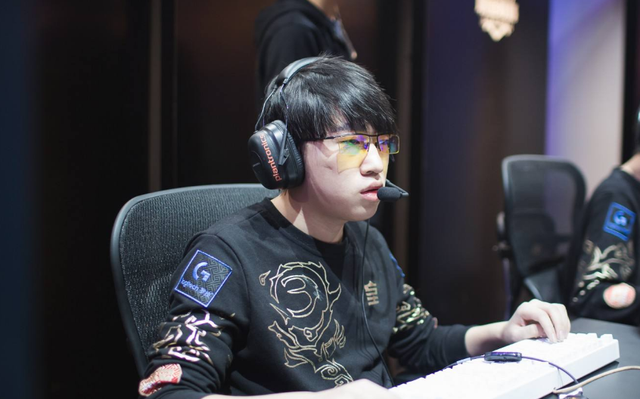 球迷的热议 球迷的热议