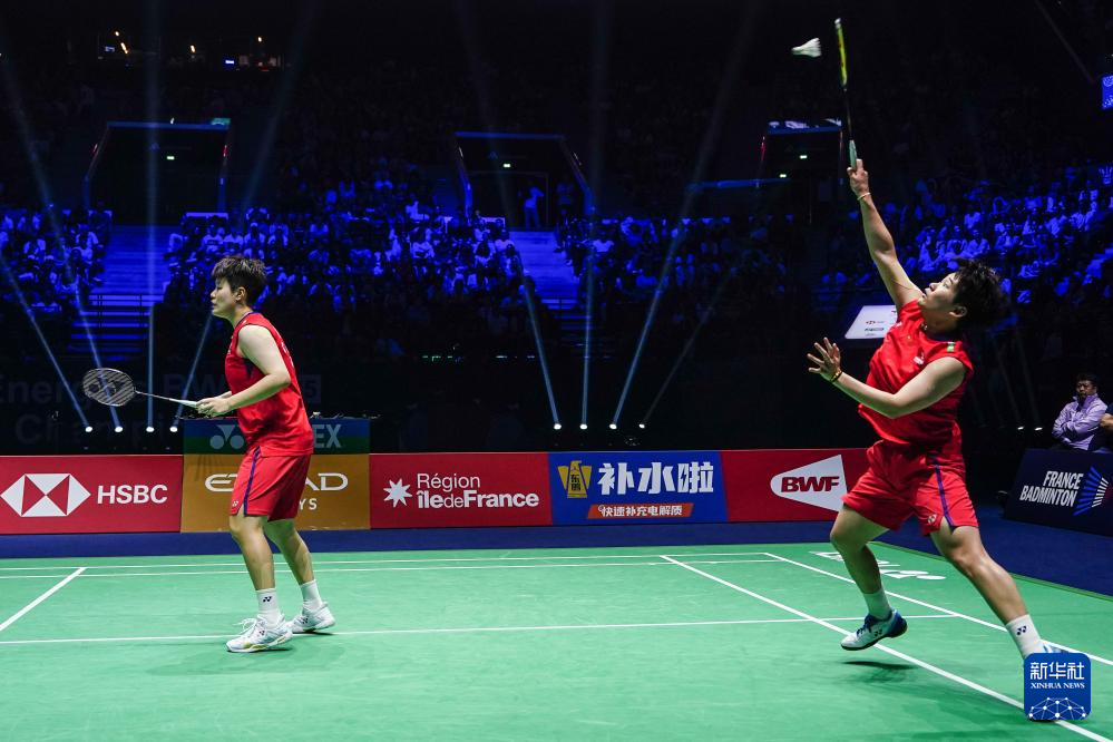 其中不乏因 其中不乏因